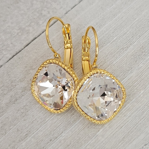 Crystal Earrings in Yellow Gold - Picture 6 of 8